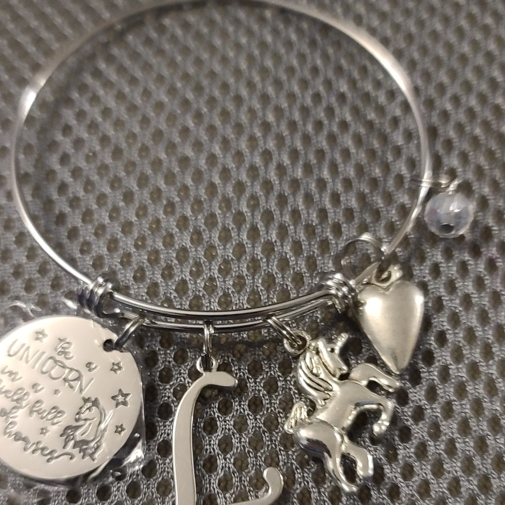 Unicorn expandable charm bracelet, "Be a unicorn i